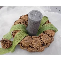 Dekokranz  Zapfenkranz Kiefer natur - robust und ehrlich ...