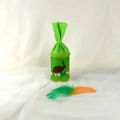 Dekorative Geschenkdosen mit Ostermotiv grün-bunt