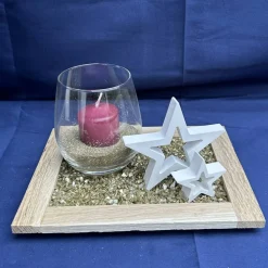 Deko-Tablett mit Kerzenglas & Sternen – elegante Weihnachts- und Winterdeko mit Goldakzenten