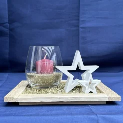 Deko-Tablett mit Kerzenglas & Sternen – elegante Weihnachts- und Winterdeko mit Goldakzenten