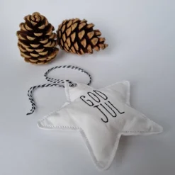 Deko-Weihnachtsstern "God Jul" - aus Vintage-Baumwollstoff 60er Jahre - von he-ART by helen