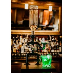 Der Kellner – Handgefertigtes Weihnachtsgeschenk aus Edelstahl | Geschenkidee für Männer & Freund | Mini Barkeeper DE