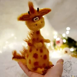 Design Drache gehäkelt,  Drache Spielzeug, Dekoration Wohnen Drache, Drache Goscha uns Antoscha Dekor Wohnidee