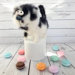 Design Katze Dekofigur in verschiedenen Farben,  Katze gehäkelt und ausgemalt per Hand