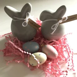 Dicke Osterhasen aus Beton, grau, Ei mit Ohren, Knickohrhase ca. 11 cm