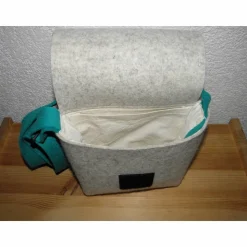 Dirndltasche, Unikat, aus Wollfilz in hellmeliert und türkis, bestickt mit Edelweiß, Umhängetasche, Oktoberfest, handgemacht von Dieda