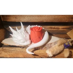 Drache mit Rose aus umweltfreundlichem 3D Bio-Kunststoff – Perfektes Geschenk