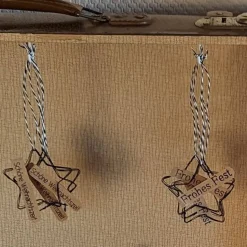 Drahtanhänger, Draht-Sterne mit Fähnchenspruchband Frohes Fest & Schöne Weihnachtszeit