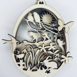 Dreilagiges Ei zum Aufhängen, plastische Frühlingsdeko in Eiform