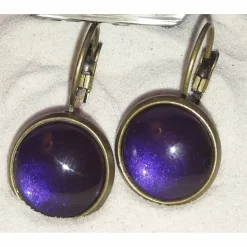 dunkles lila Ohrringe u Ringe Cabochonschmuck verschiedene Fassungen handbemalt