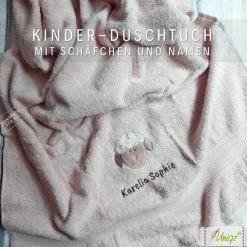 Duschtuch mit Namen und Schäfchen, Geschenkidee - Taufe - Geburt