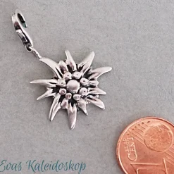 Edelweiss Charm/Anhänger aus Sterlingsilber in zwei Größen