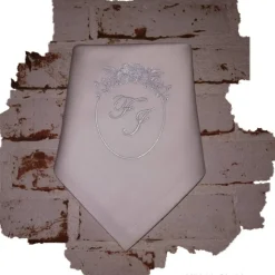 Edle Stoffservietten mit Monogramm