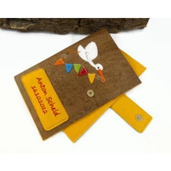 edle U-Heft Hülle aus Kork, personalisiert, Storch, Geschenke zur Geburt, Geschenkidee Taufe