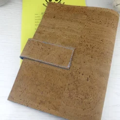 edle U-Heft Hülle aus Kork, personalisiert, Storch, Geschenke zur Geburt, Geschenkidee Taufe