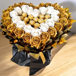 Edler Ferrero-Rocher-Strauß in Herzform Gold & Weiß – luxuriöse Geschenkidee handgemacht