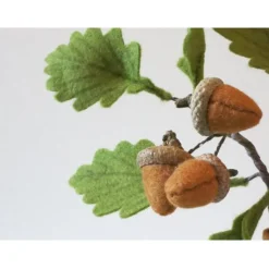 Eichelmädchen - Blumenkind - Jahreszeitentisch - Waldorf Art- Art.Nr. HE30