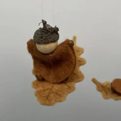 Eichenwichtel - Jahreszeitentisch - Herbstdeko - Fensterdeko