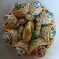 Eier - und Süßigkeiten Sammler aus Stoff ohne Dekoration