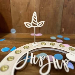 Einhorn-Stecker aus Birkensperrholz – Zubehör für deinen Geburtstagskranz & magische Dekoideen