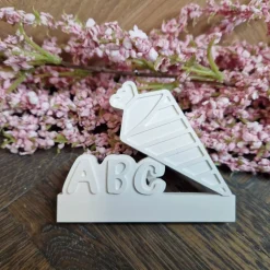 Einschieber "Schultüte" mit kleinem Halter aus Keraflott gegossen