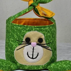 Einzigartiges Osternest mit Hasen,  Osterdekoration, Ostergeschenk