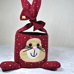 Einzigartiges Osternest mit Hasen,  Osterdekoration, Ostergeschenk