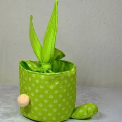 Einzigartiges Osternest mit Hasen,  Osterdekoration, Ostergeschenk