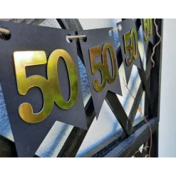 Elegante Girlande zum 50. Geburtstag in Gold und Schwarz. Angesagte Trendfarben! Tolle Papierdeko zum 50. Wimpelkette zu