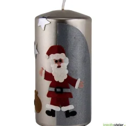 Elegante, hangefertigte silberne Nikolauskerze mit Nikolaus, einem Sack voller Geschenke und Sternen, indivdualisierbar