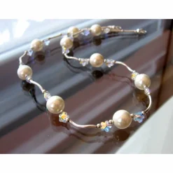 Elegante Perlenkette mit Kristall Blüten & 925er Silber – Muschelkernperlen, 42 cm