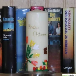 Elfenbeinfarbige Osterkerze mit Tulpen, Osternest und Häschen, personalisierbar, Ostergeschenk, Osterdeko, Ostergruß
