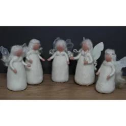 Engel aus Schafwolle - Goldreif im Haar