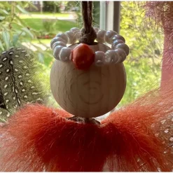 Entzückender Schutzengel aus einer echten Austernschale