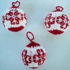 3er Set gestrickte Weihnachtsbaumkugeln