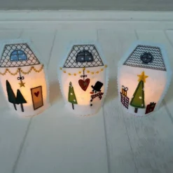 3er Set LED Teelicht-Cover, süßes Weihnachtsdorf, stimmungsvolle Beleuchtung