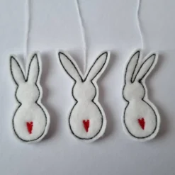 3er Set MINI-OSTERHASEN aus Filz zum Aufhängen - von he-ART by helen hesse