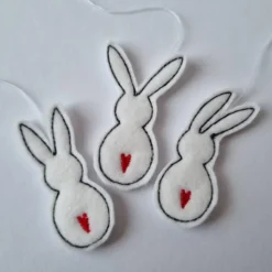 3er Set MINI-OSTERHASEN aus Filz zum Aufhängen - von he-ART by helen hesse