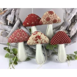 3er Set Tannenbäume dunkelrot/beige – Handgemachte Weihnachtsdeko & Geschenkanhänger