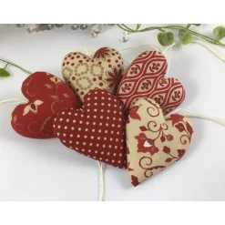 3er Set Tannenbäume dunkelrot/beige – Handgemachte Weihnachtsdeko & Geschenkanhänger