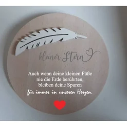 Erinnerung an ein Sternenkind, Geschenk für Sterneneltern, individuelle gestaltetes Trauergeschenk, Naturholz, Feder, Sc