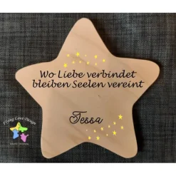 Erinnerung an Sternenkind, Verstorbene, Geschenk für Angehörige, Stern aus Holz, Anstatt Trauerkarte