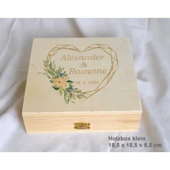 Erinnerungsbox aus Holz Hochzeit Geometric Heart