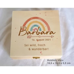 Erinnerungsbox aus Holz im Design Pfeil