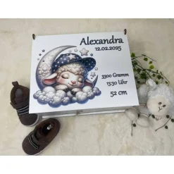 Erinnerungsbox für Baby, Erinnerungskiste, personalisierte Erinnerungskiste, Baby Geschenk personalisiert Schaaf