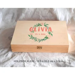 Erinnerungsbox Taufe Symbole Baby Aquarell Kranz Greenery aus Holz