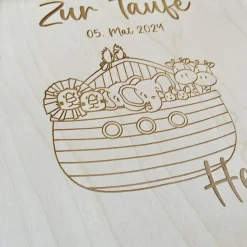 Erinnerungsbox zur Taufe aus Holz – 20x20 cm – mit Name, Datum und Motiv