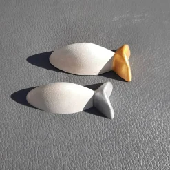 5er-Set Fische aus Beton als Tischdekoration für Kommunion