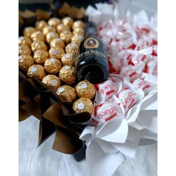 Essbarer Blumenstrauß - Black_White , Raffaello + Ferrero Rocher + Trocken Sekt