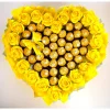 Essbarer Ferrero-Rocher-Strauß in Herzform mit gelben Rosen – handgemachte Geschenkidee